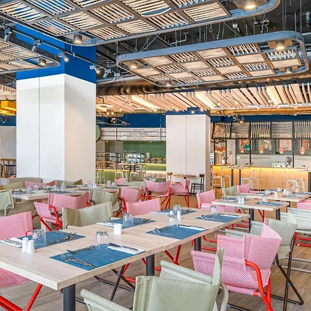 Hotel Mediterranean Palace