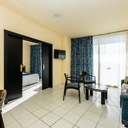 Hotel Mediterranean Palace Playa de las Americas (Tenerife)